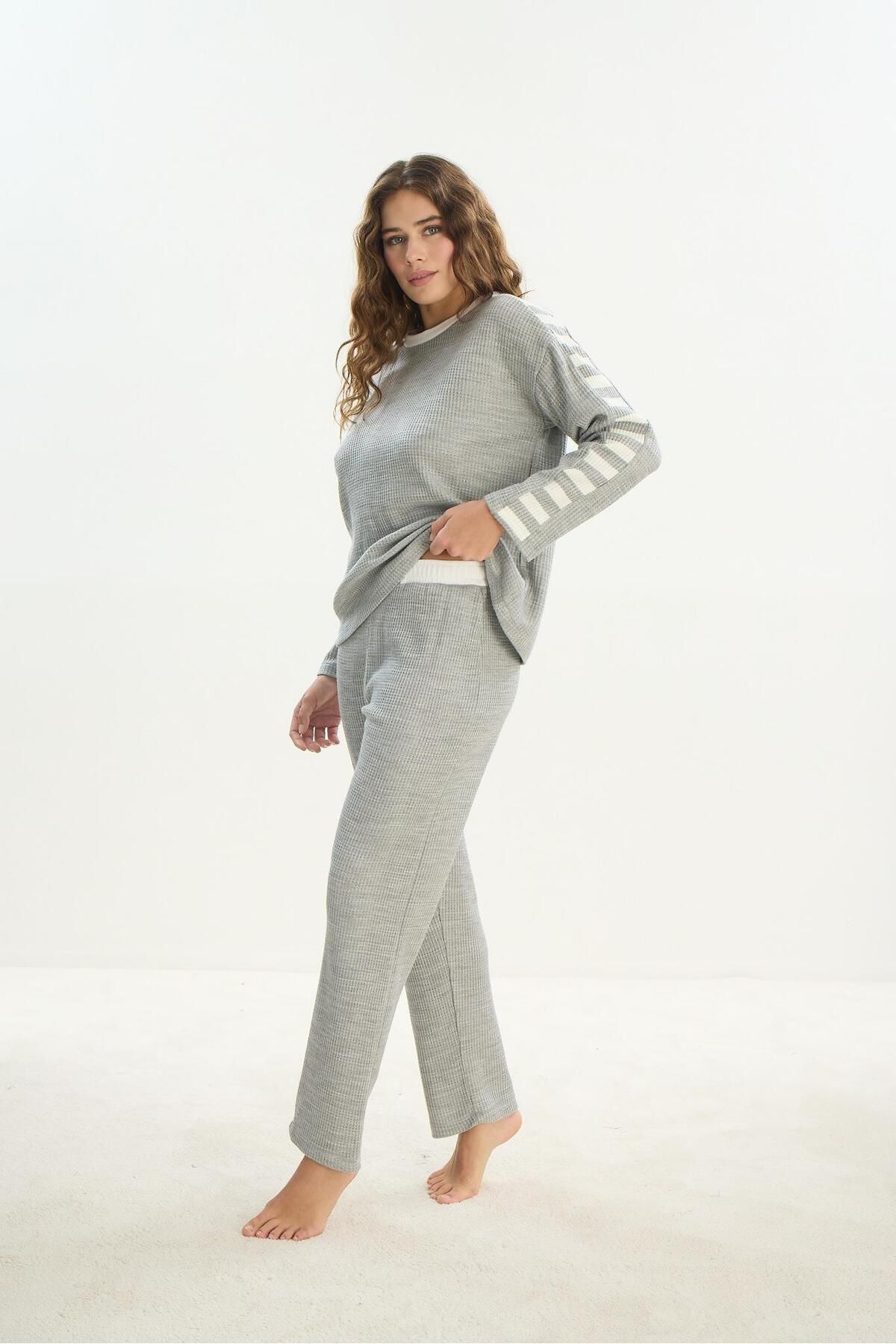 Sevim-Women's Long Sleeve Gray Mlelange 100% Acrylic Pajamas Set C9T0N1O61 6