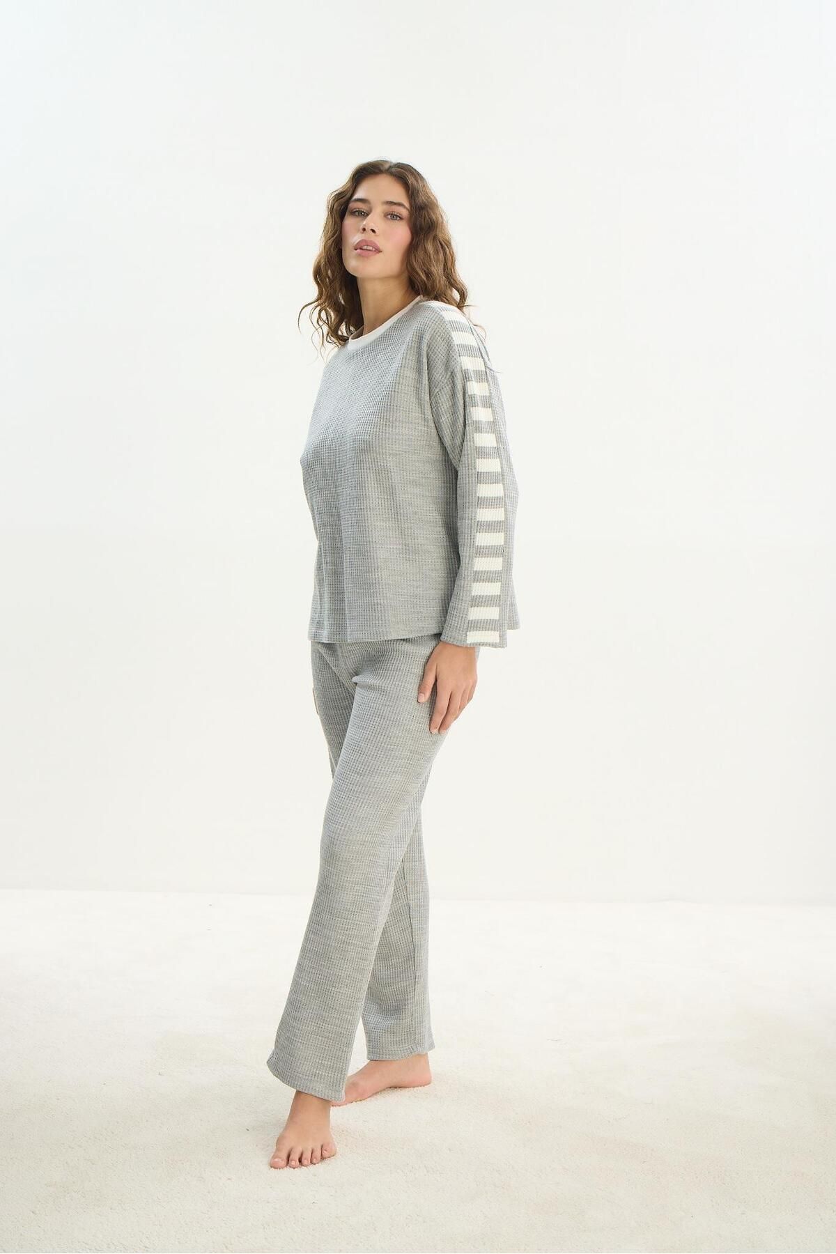 Sevim-Women's Long Sleeve Gray Mlelange 100% Acrylic Pajamas Set C9T0N1O61 5