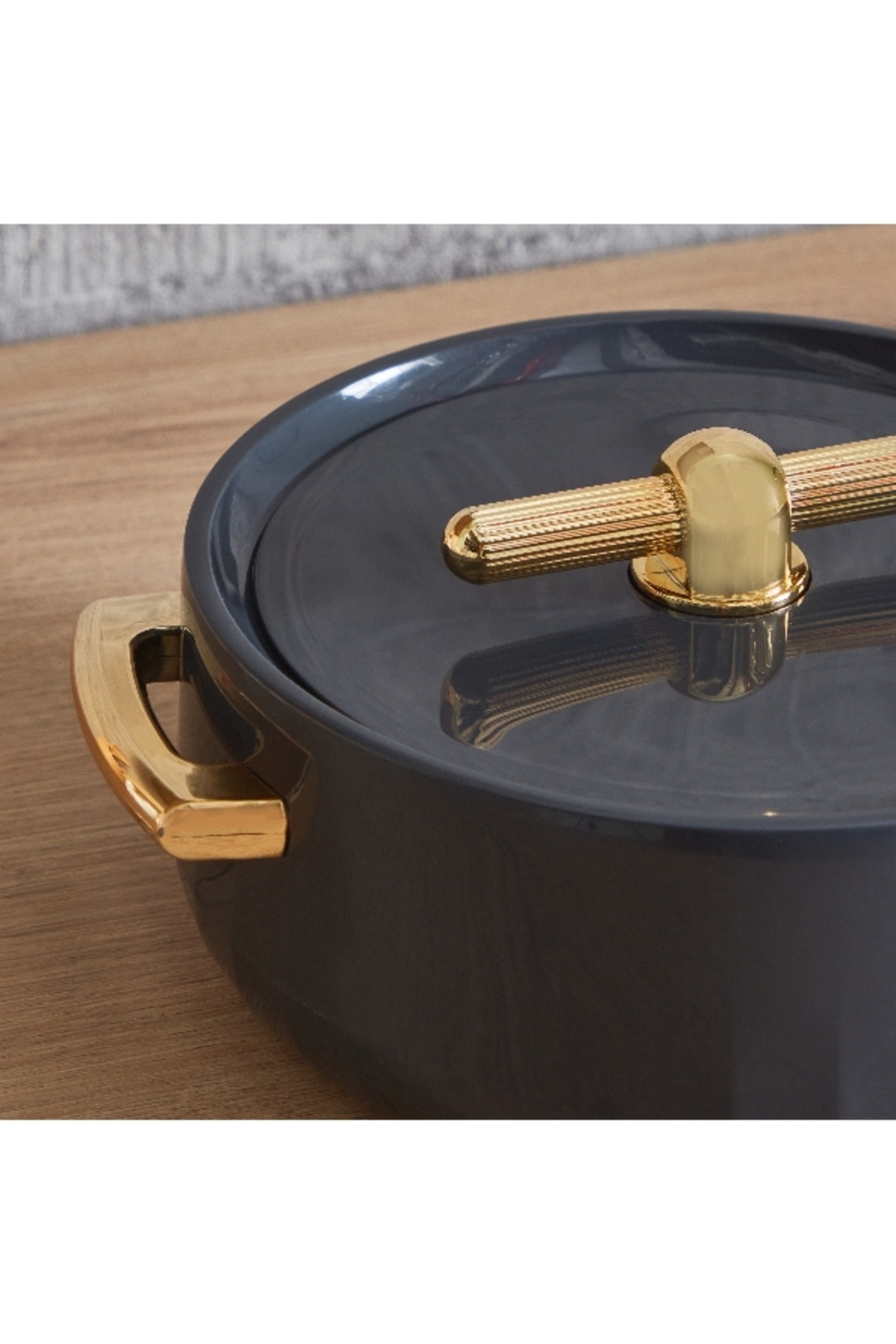Home Box Elegance Hot Pot Casserole - 1.7 L
