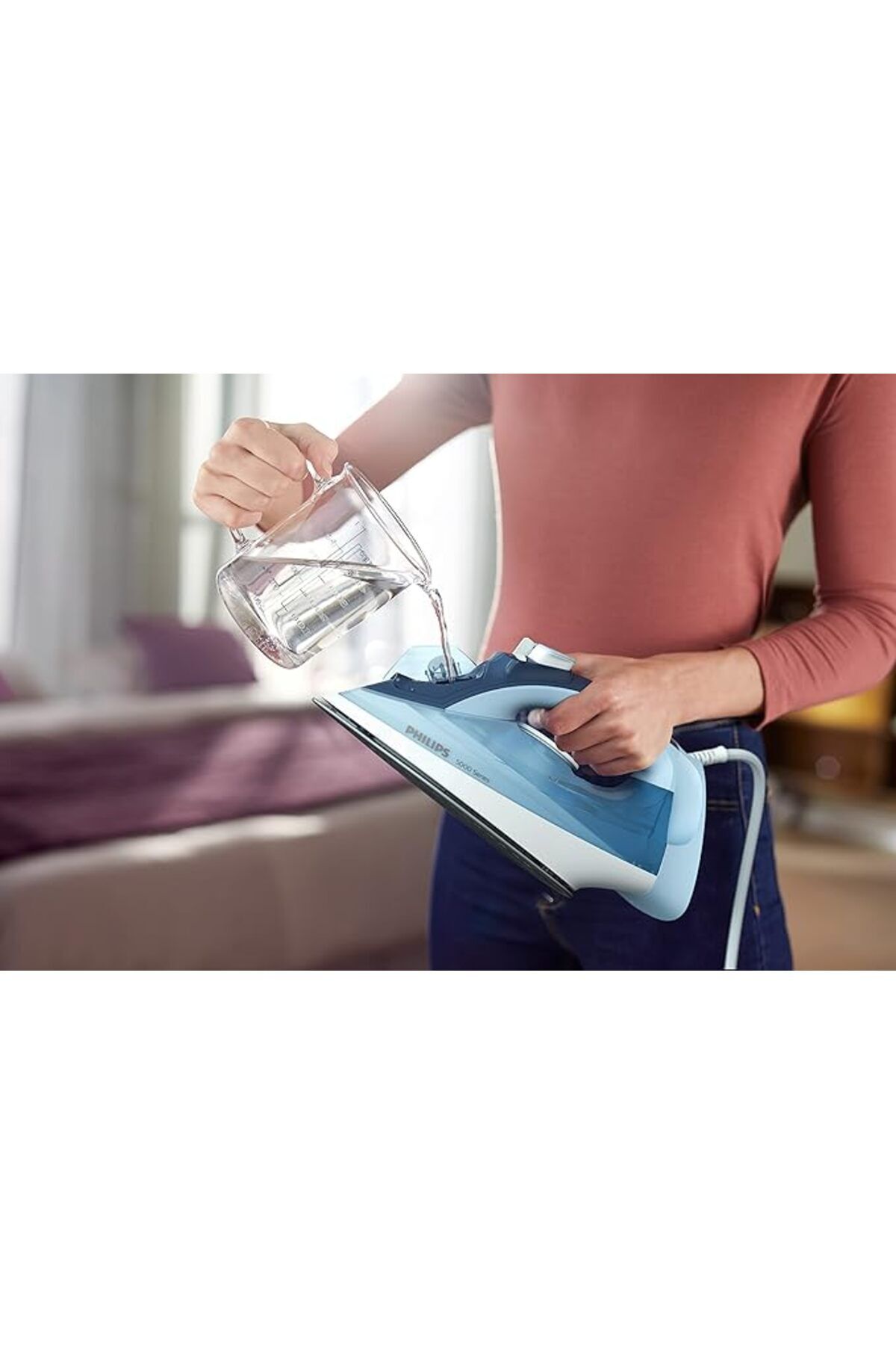 Philips-Steam Iron - Continuous Steam 40 Grams Per Minute And 180 G/min 2400w - 320ml - Dst5020/26 7