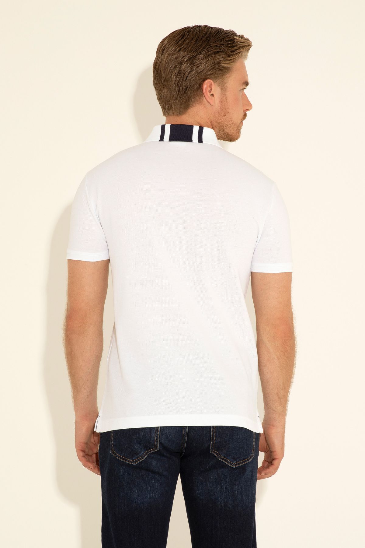 تی شرت یقه پولو سفید مردانه اورجینال U.S. Polo Assn.
