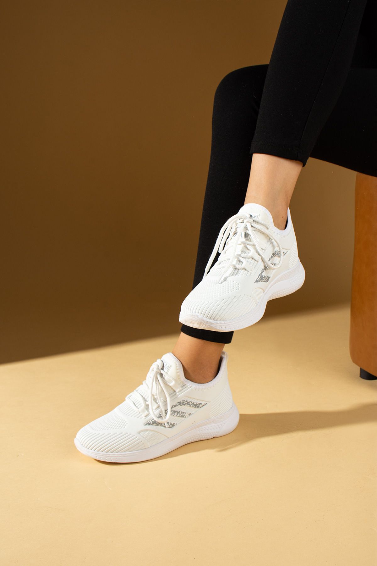 Pembe Potin-Unisex White Knitwear Comfortable Sole Comfort Sneaker Sports Shoes 2