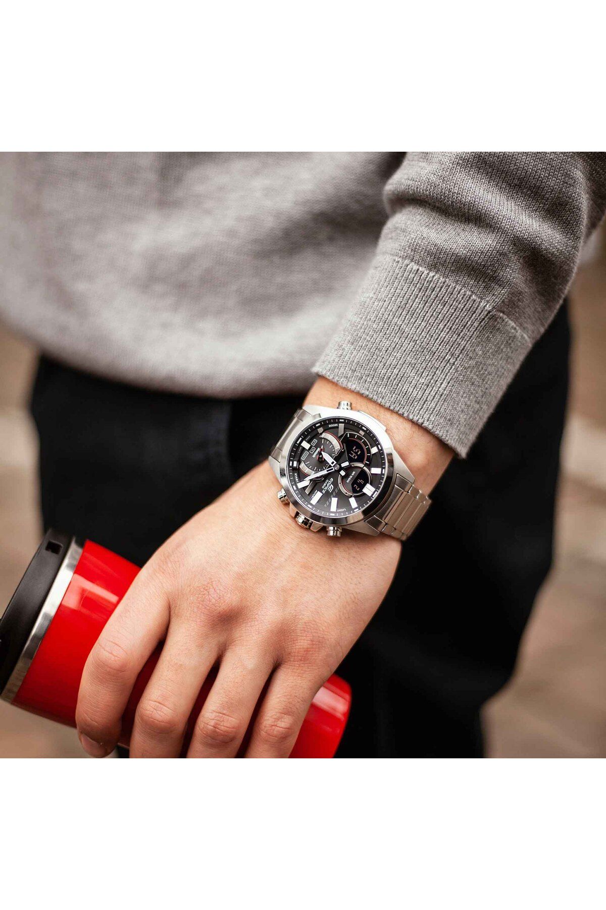 Casio-Edifice Ecb-30d-1adf Men's Wristwatch 5