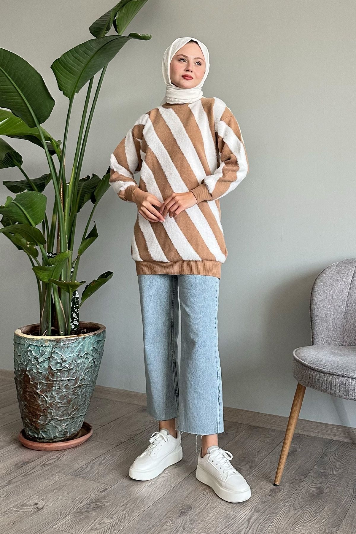 InStyle-Pulover din tricotaje Camel cu dungi duble Yumoş 4