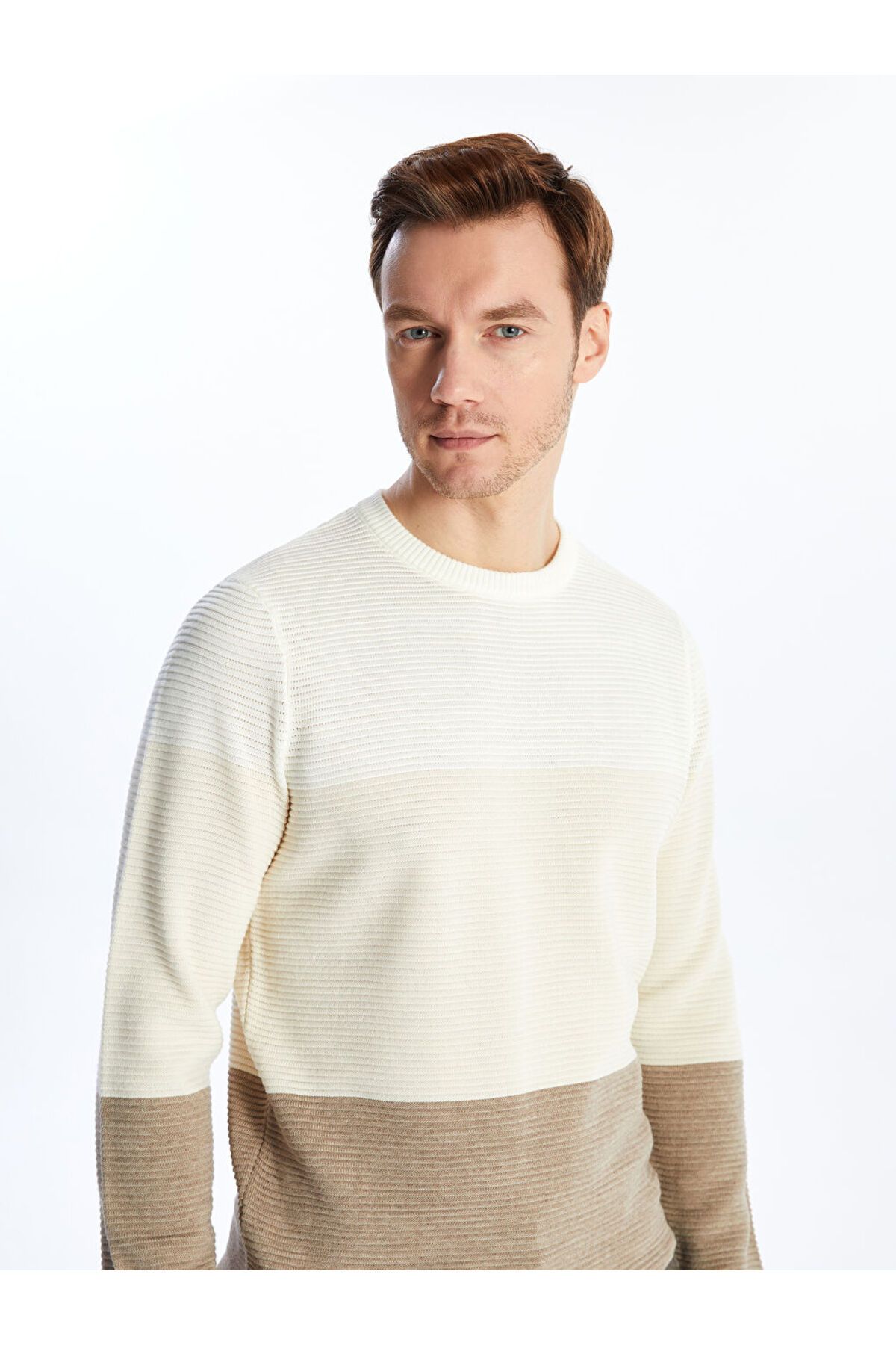 LC Waikiki-Crew Neck Long Sleeve Men's Knitwear Sweater - W42725Z8 3