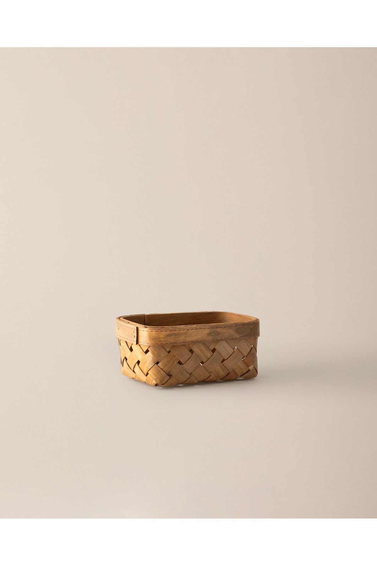 Madame Coco-Tresa Tray 4