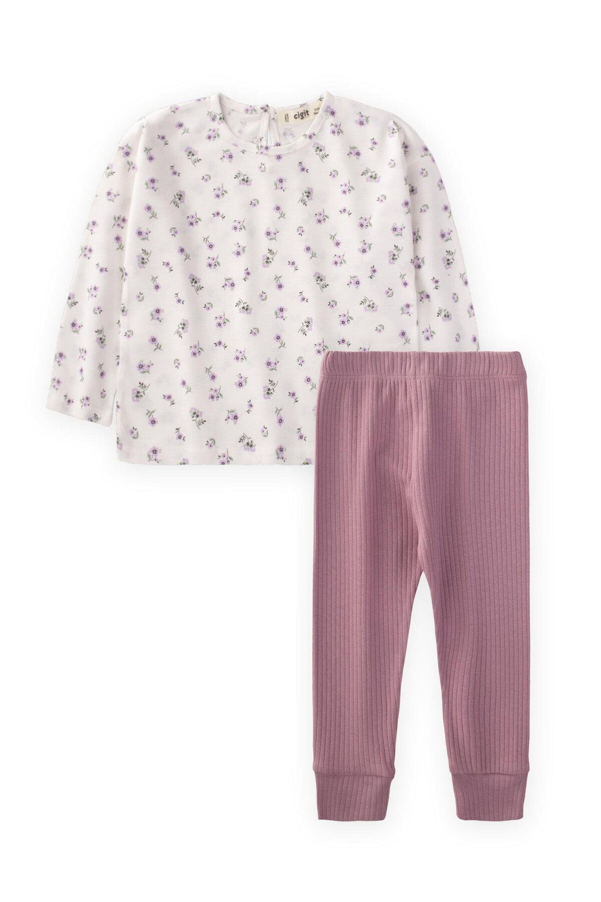 le lilas avec des motifs florals 1 8 ans dâge brisé
