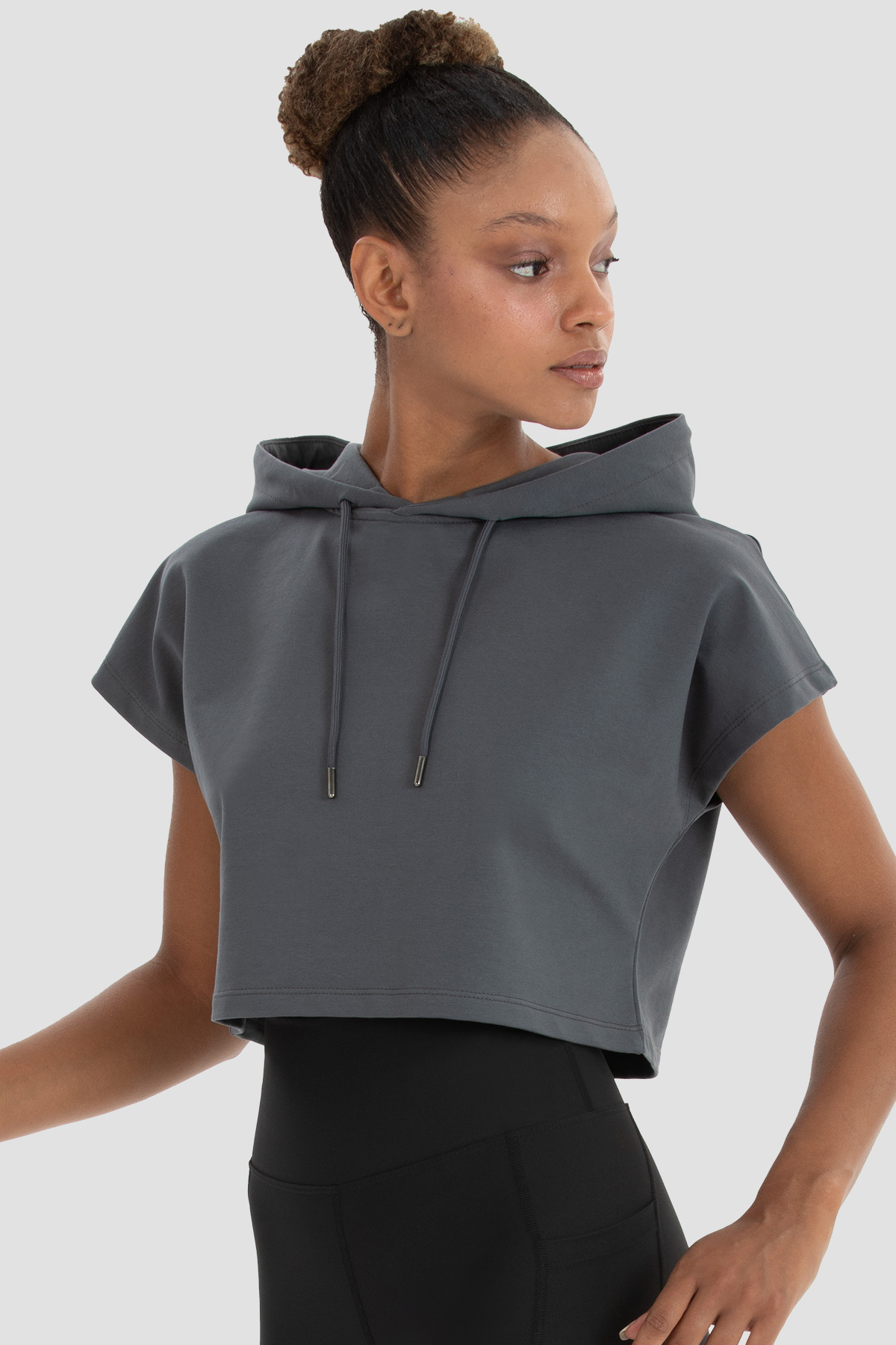 Superstacy  Alice Kapüşonlu Kısa Kollu Füme Crop Sweatshirt - Görsel 4