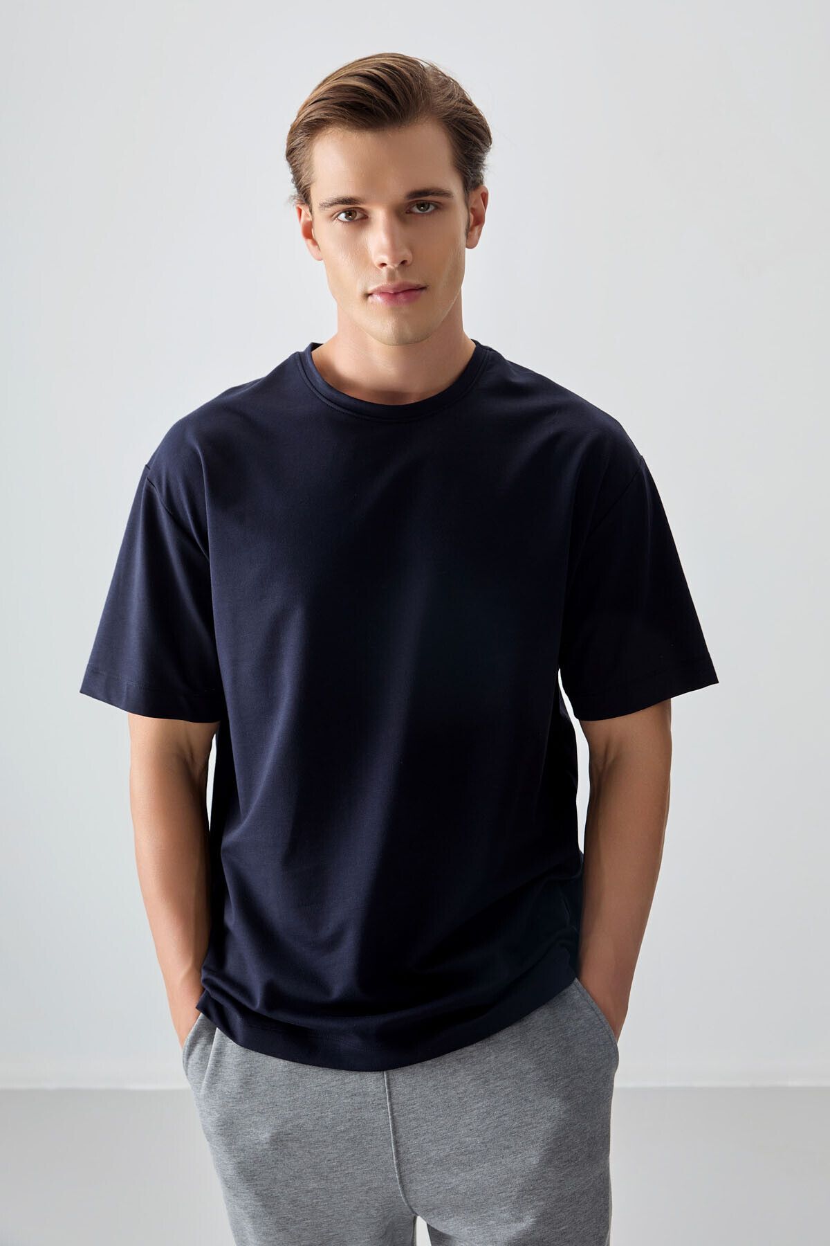 AIR JONES-Navy Blue Cotton Thick Soft Textured Oversize Fit Basic Men's T-Shirt - 88377 1