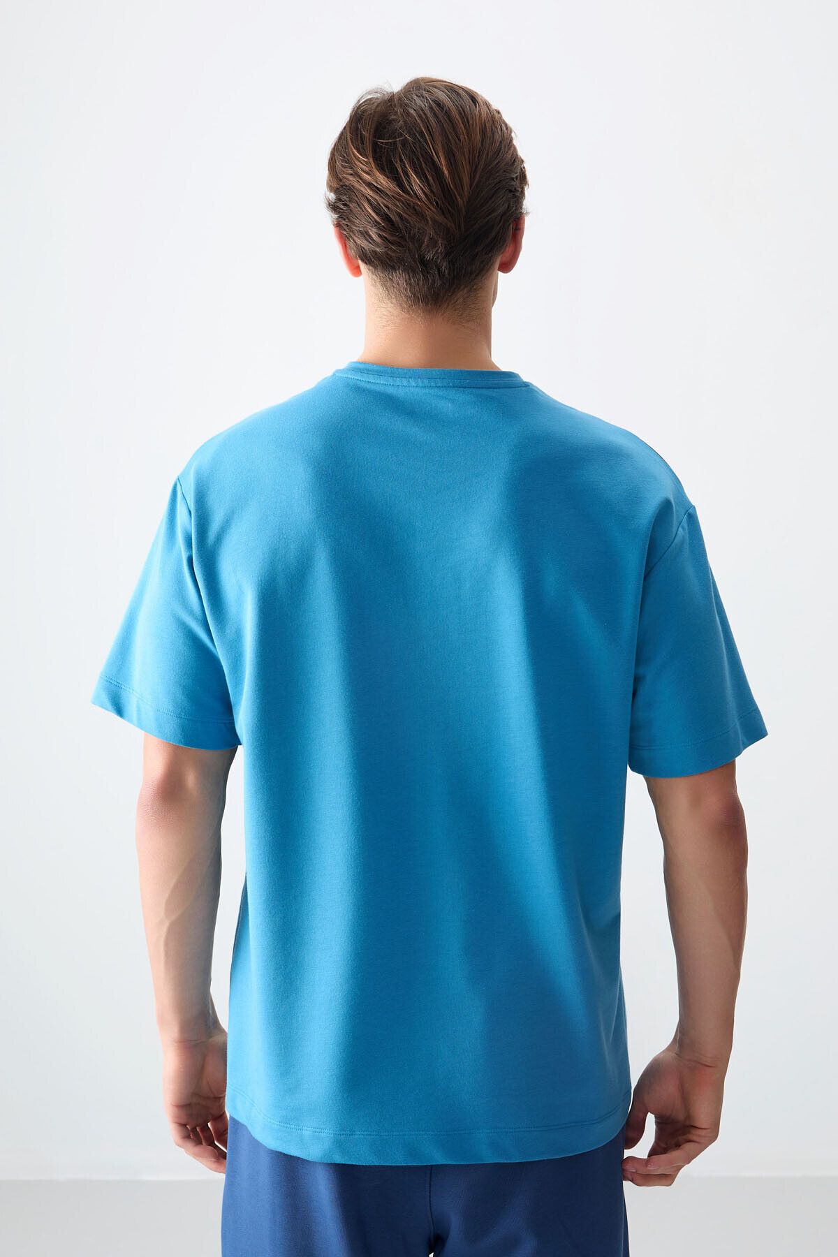 تی شرت مردانه نفتی آبی ضخیم و بافتی با بافتن متناسب طرح دار T SHIRT 88375 Air Jones