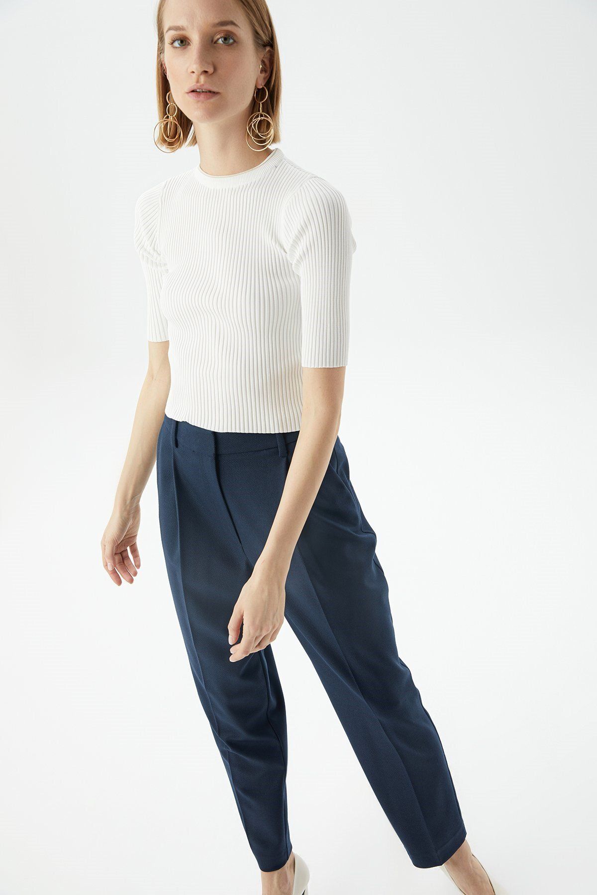 rue.-Crop Top cu nervuri Ecru 6
