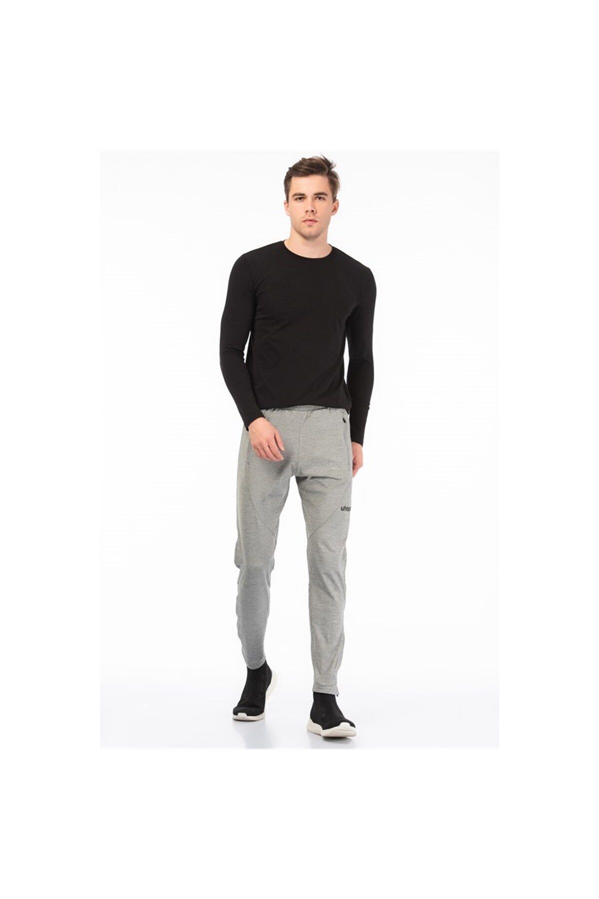 complete the look image