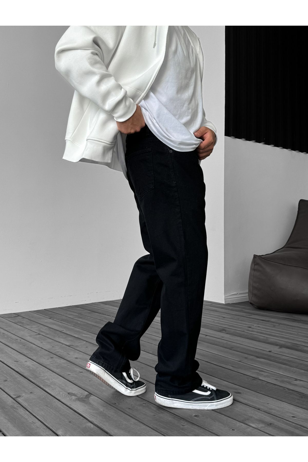 BYBASICMAN-Df-2529 Model Black Baggy Jean 4