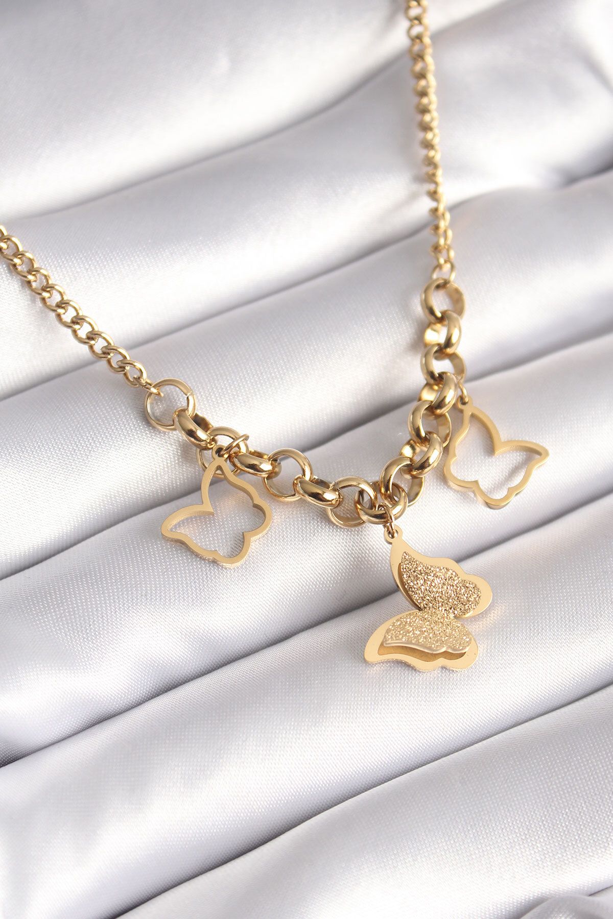 MMB Boutique 316L Çelik Gold Renk Simli Kelebek Model Kadın Kolye