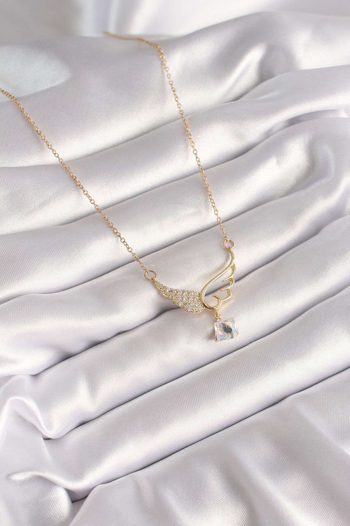 Clariss-Gold Colored 316L Steel Chain and Zircon Stone Wing Model Women's Necklace 2