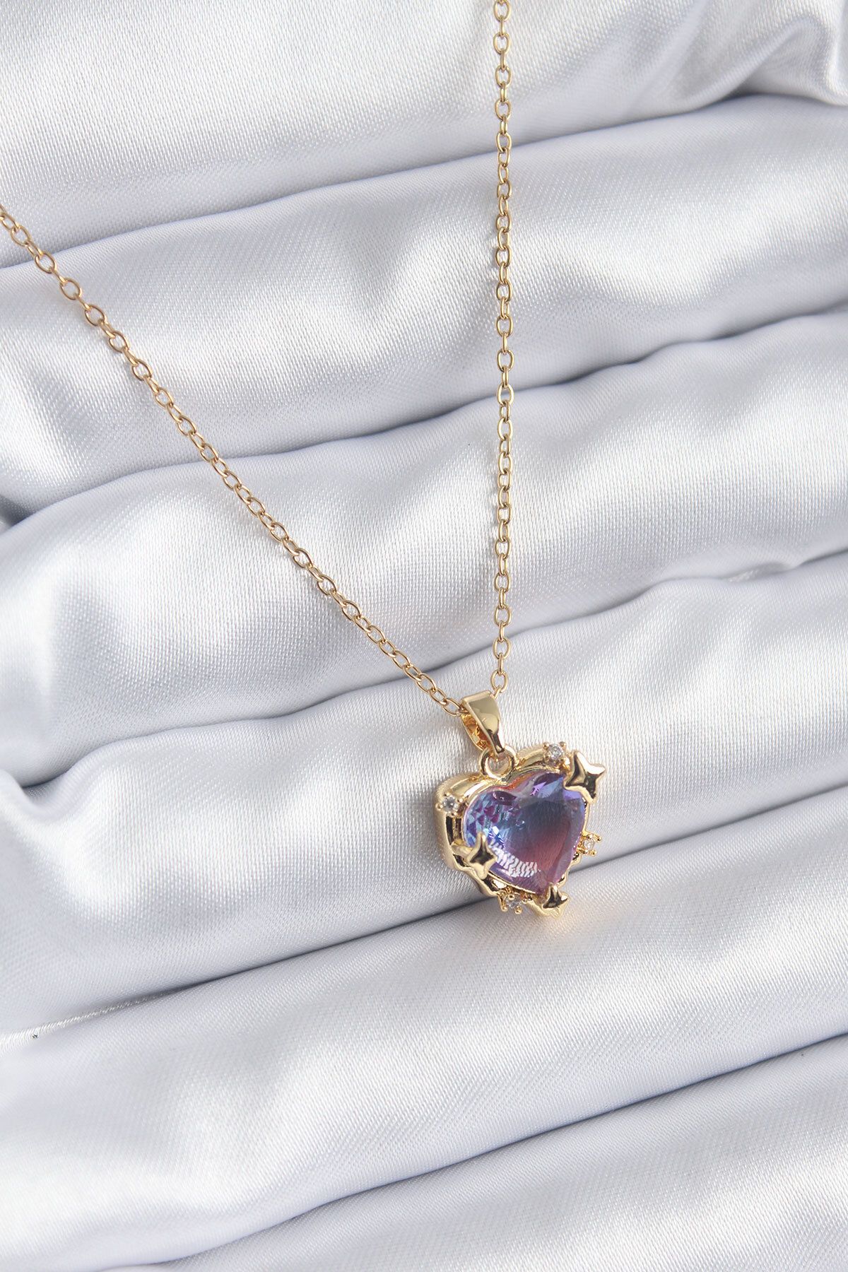 MMB Boutique 316L Çelik Zincir Gold Renk Mor Renk Zirkon Taşlı Kalp Model Kadın Kolye
