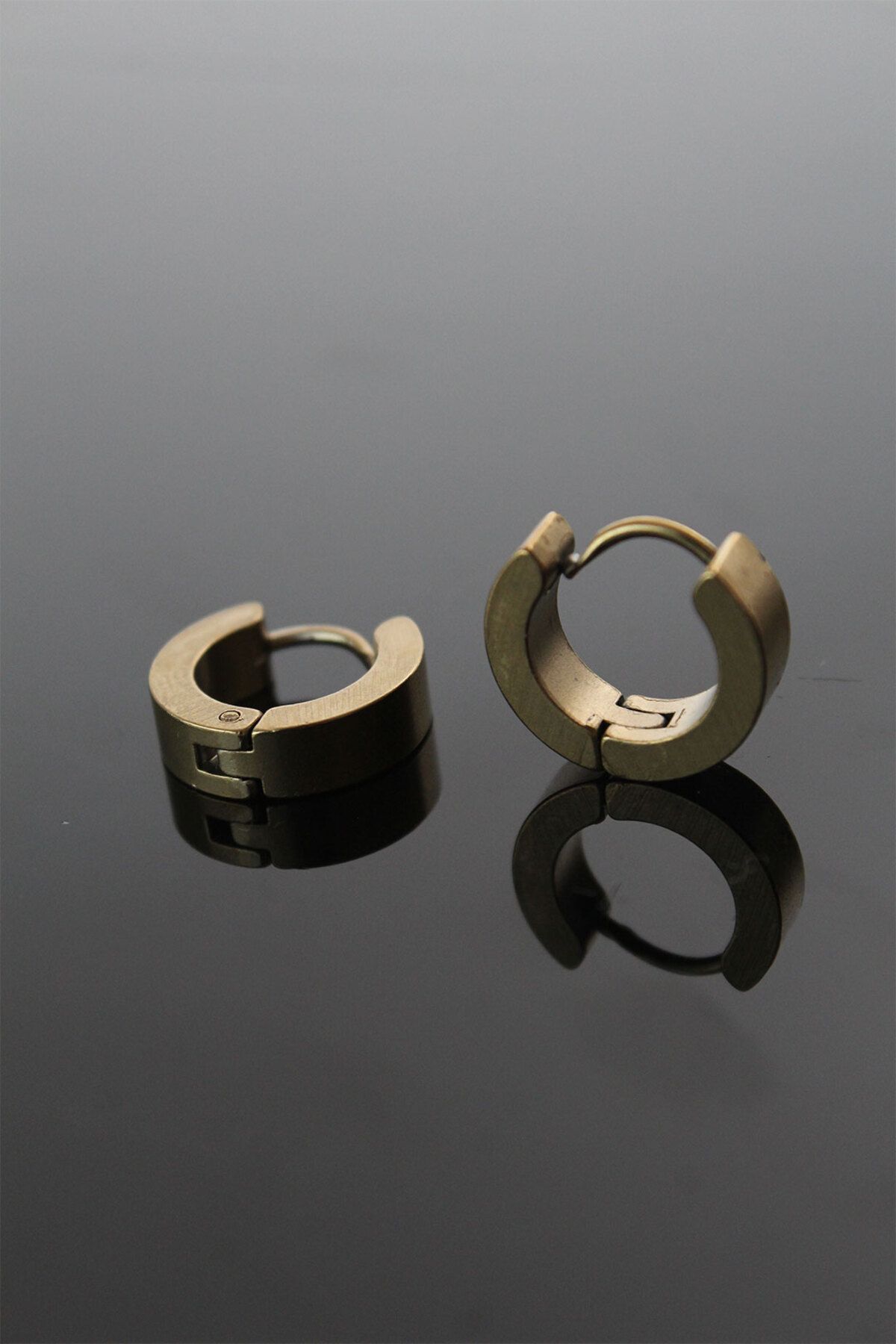 Clariss 316L Çelik Gold Renk Halka Model Çift Küpe