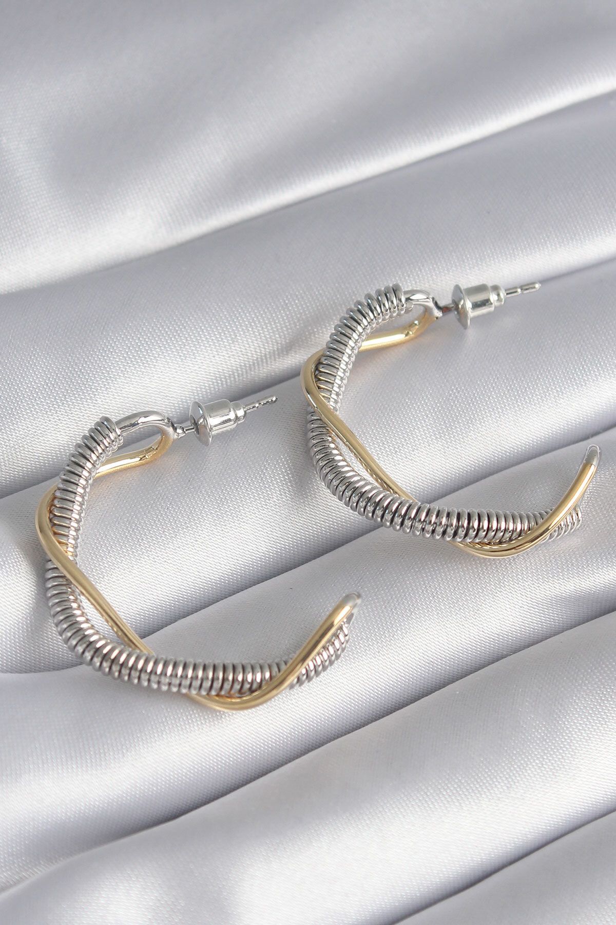 BZK ACCESSORİES Pirinç Gümüş Renk Tüp Halka Model Kadın Küpe