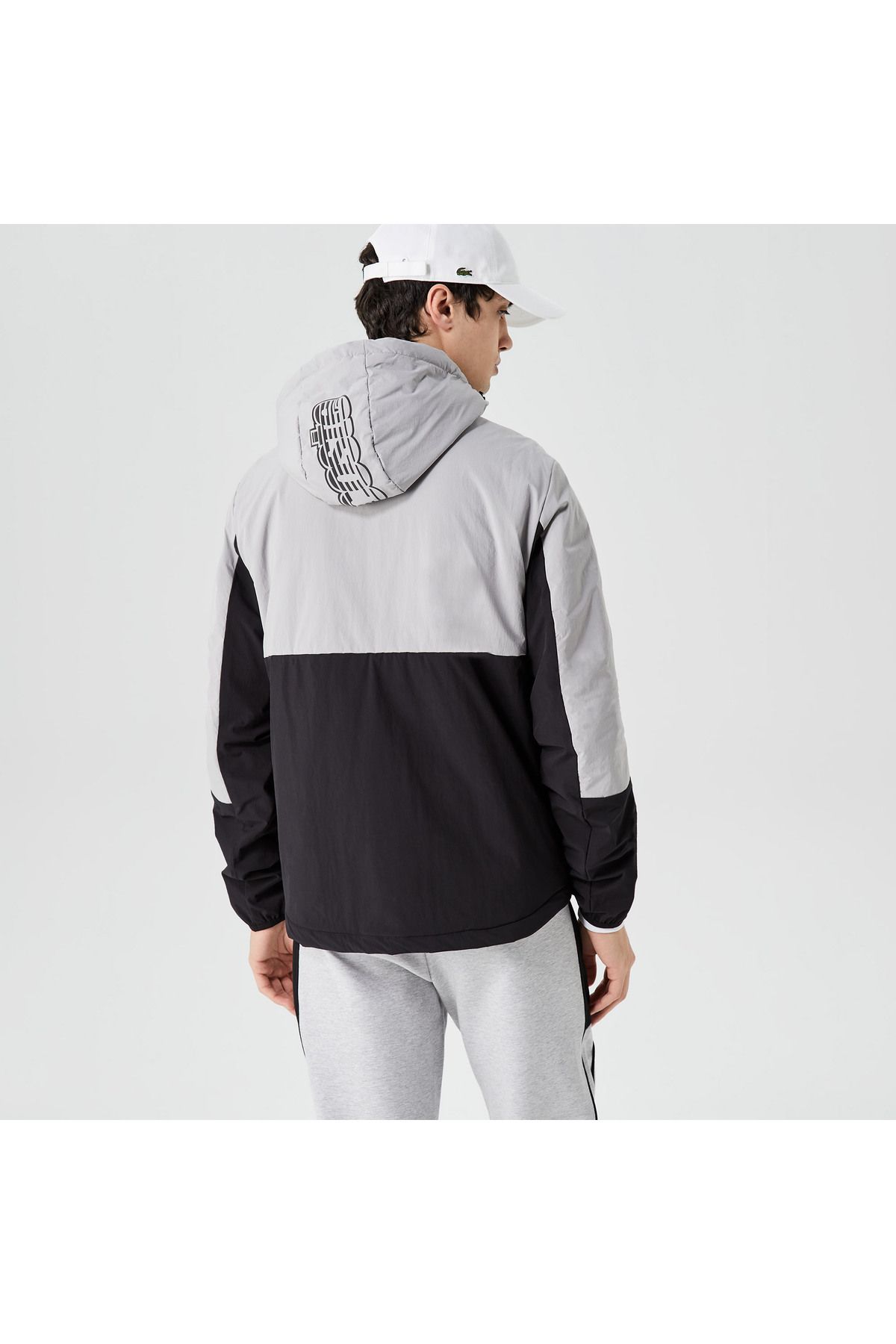 کاپشن خاکستری مردانه مانتو بلوکی رنگ کلاهدار Lacoste
