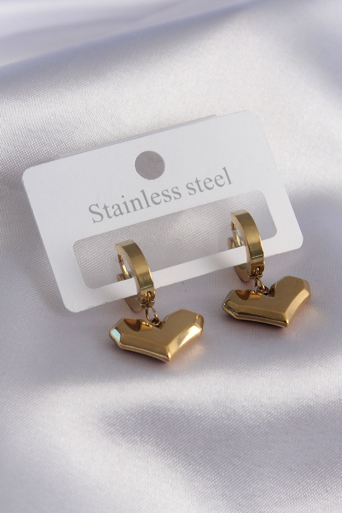 BZK ACCESSORİES 316L Çelik Gold Renk Kalp Model Kadın Küpe