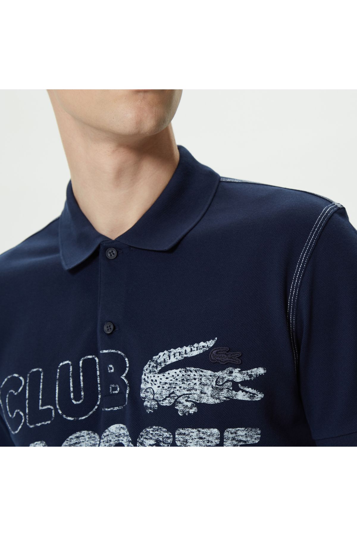 تی شرت یقه پولو آبی مردانه چوگان طرح دار معمولی Lacoste