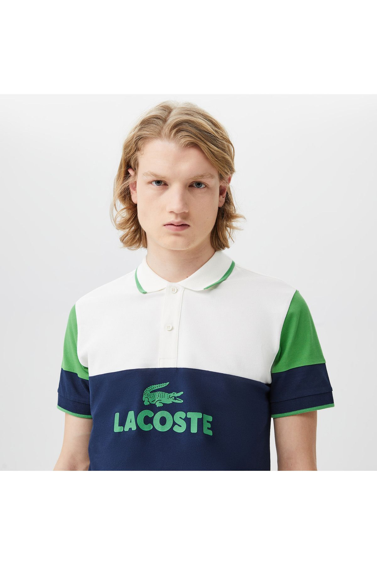 تی شرت یقه پولو آبی مردانه بلوک رنگی باریک چوگان Lacoste