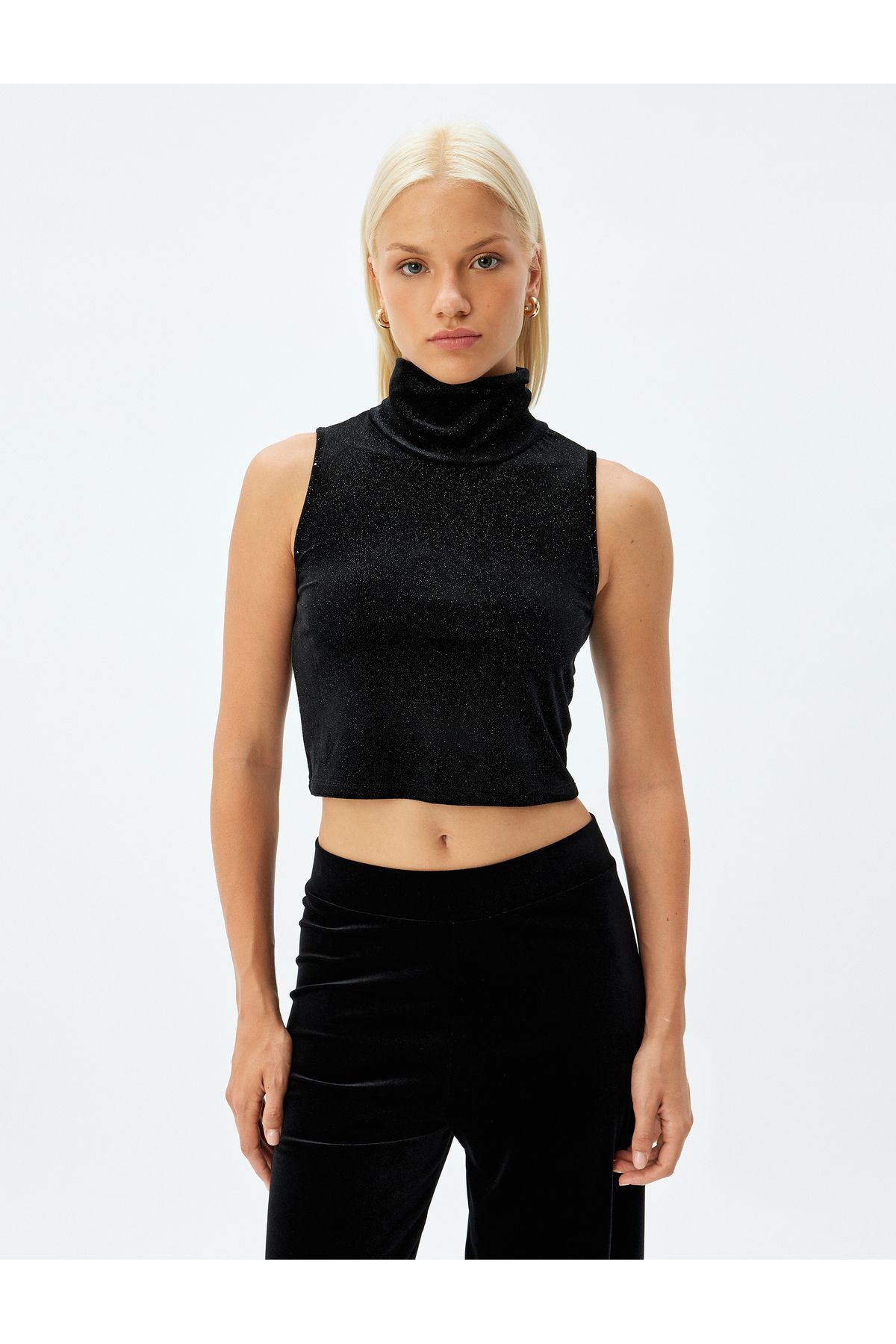 Koton-Sleeveless Turtleneck Slim Fit Silvery Crop Top 3