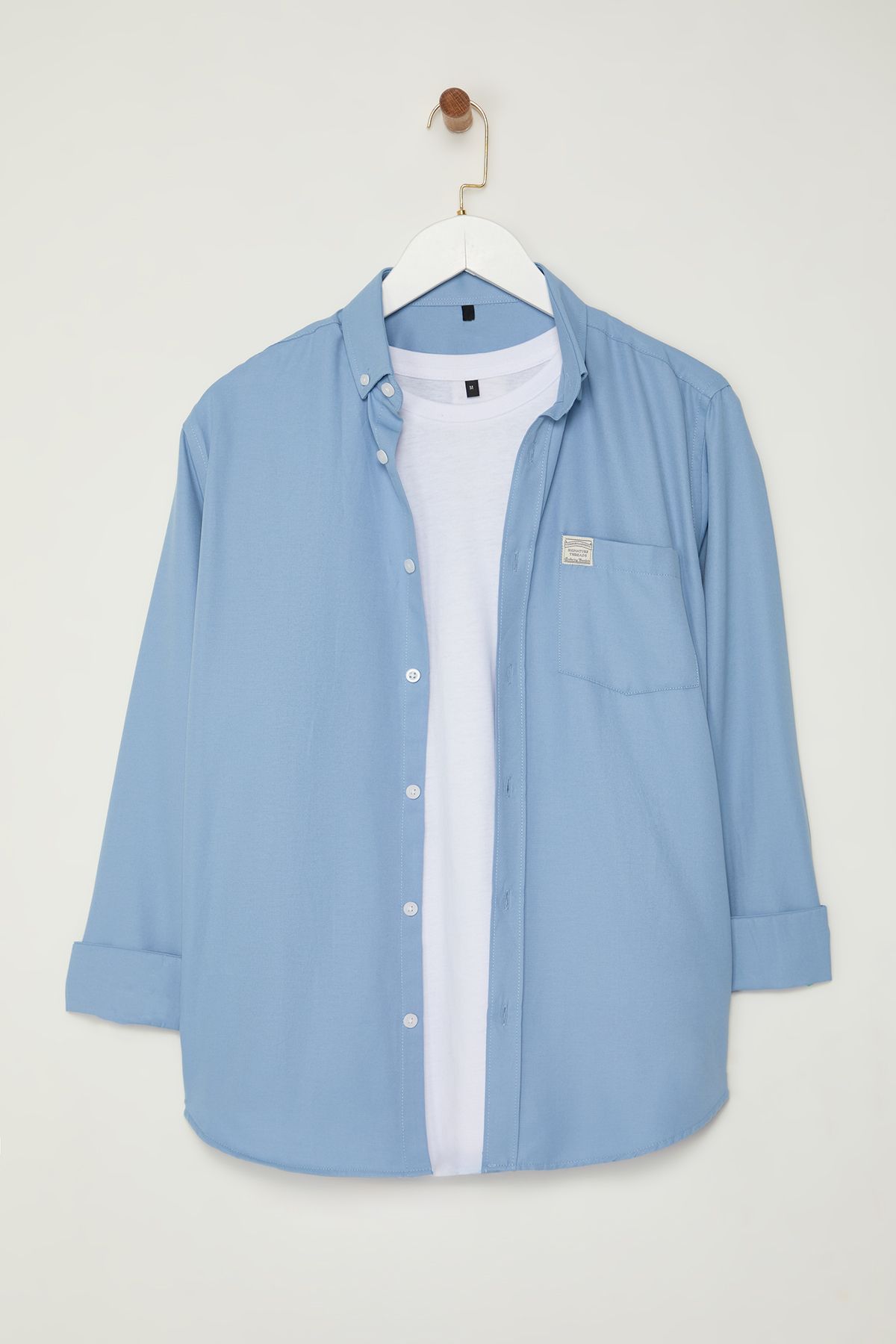 Trendyol Collection-Indigo Regular Fit - Cămașă cu autocolante ușor de călcat TMNAW25GO00011 8