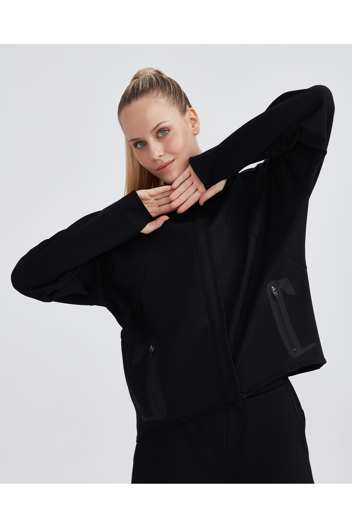 SKECHERS W 2XI-Lock Full Zip Hoodie Sweatshirt Kadın Siyah Fermuarlı Eşofman Üstü S232209-001 görsel 2