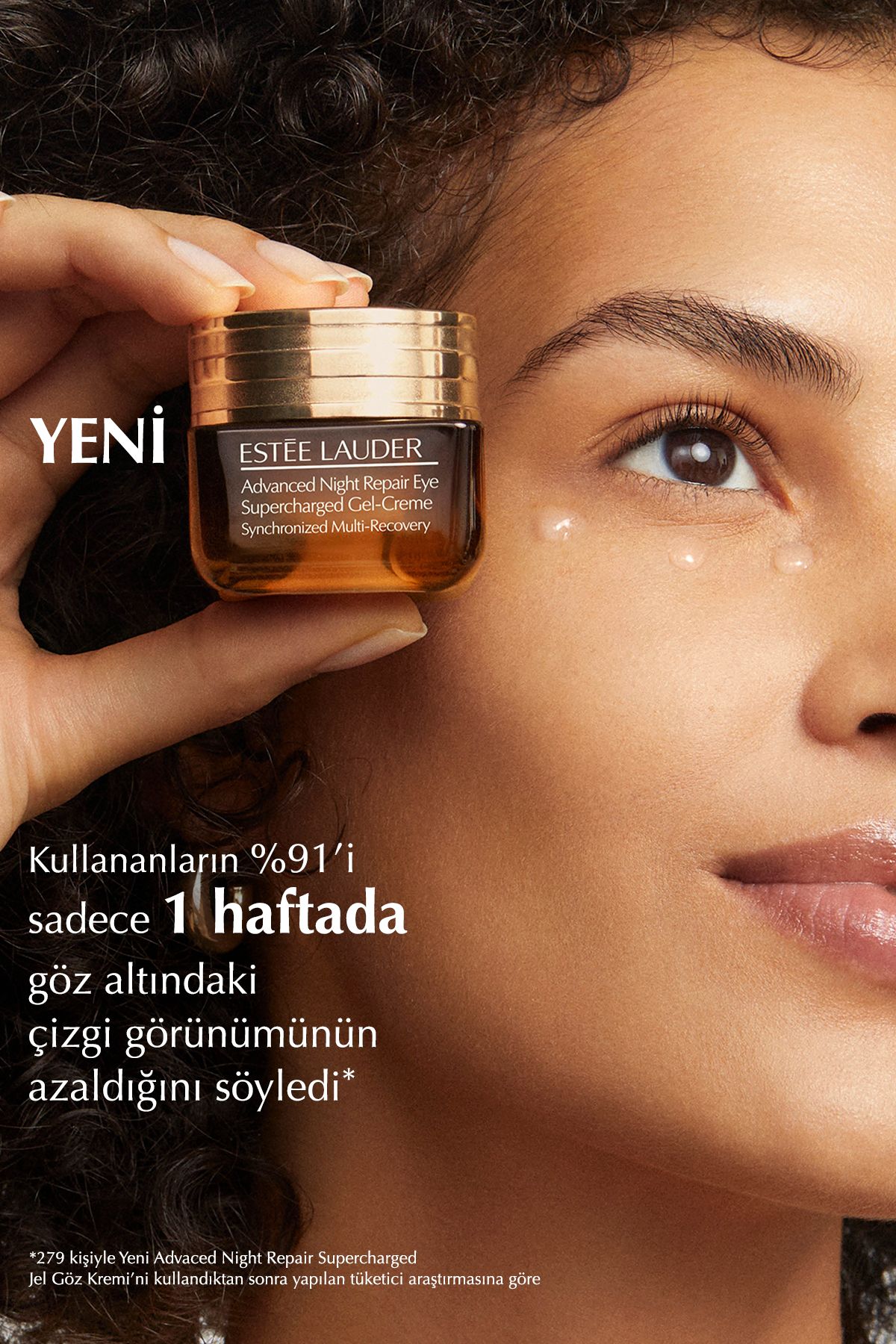 Estee Lauder 4 Adımlı Cilt Bakım Tanışma Seti - Serum 30ml, Krem 5ml, Göz Kremi 5ml, Losyon 50ml, Hyalüronik Asit-6