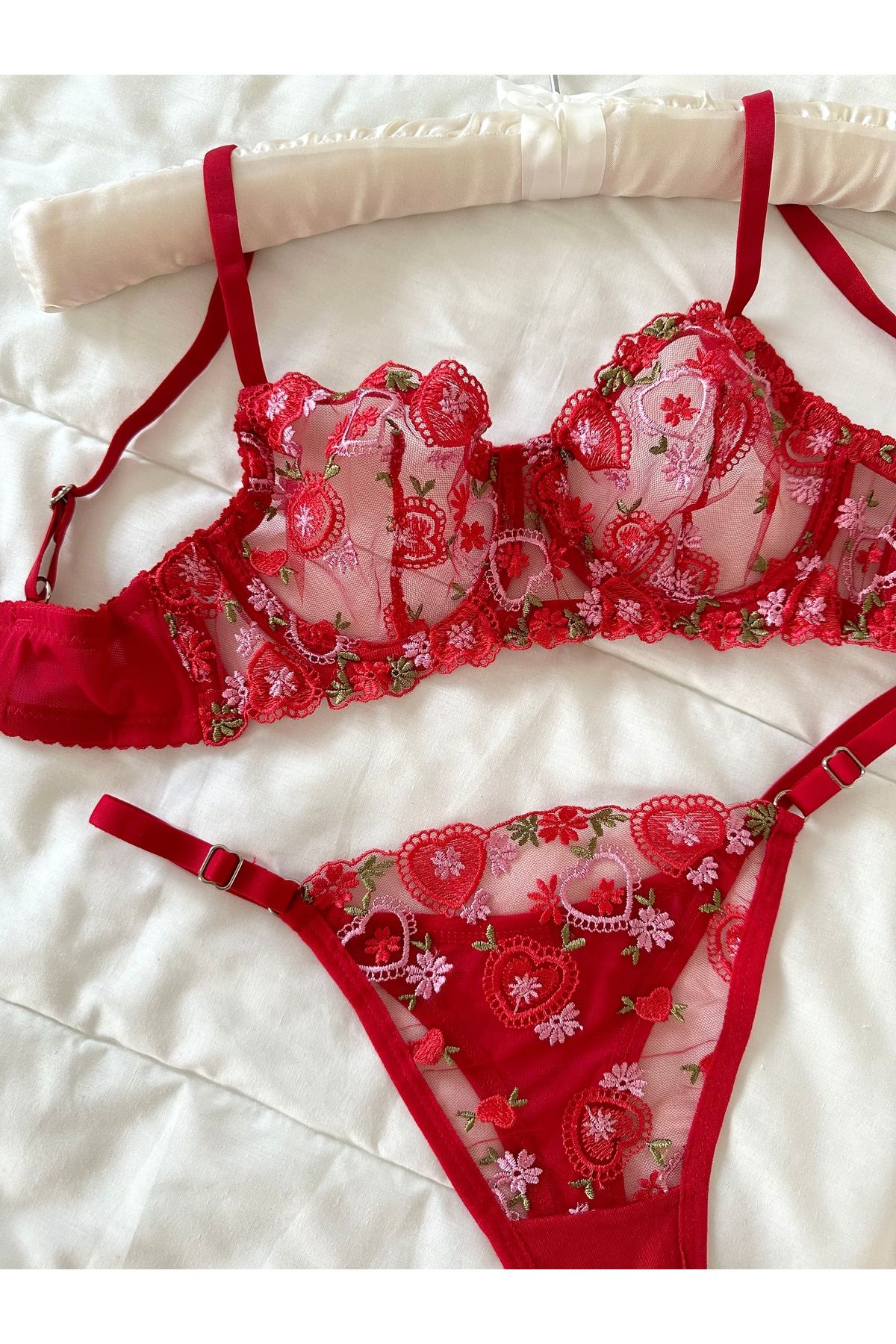 Feruzdesign-Ellen Red Underwire Bralet Set 5