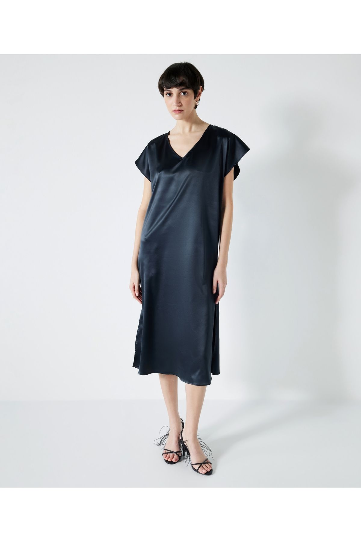 MISS IPEKYOL-Bright texture V-neck dress 1