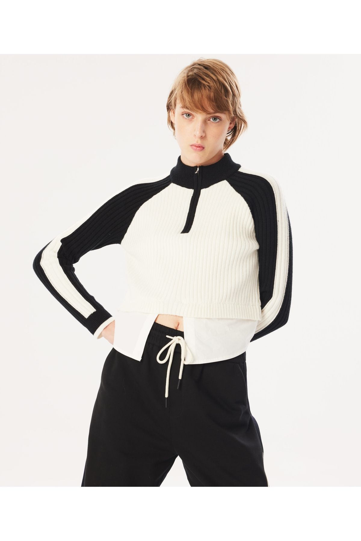 Twist-Color Blocked Knitwear Design 2