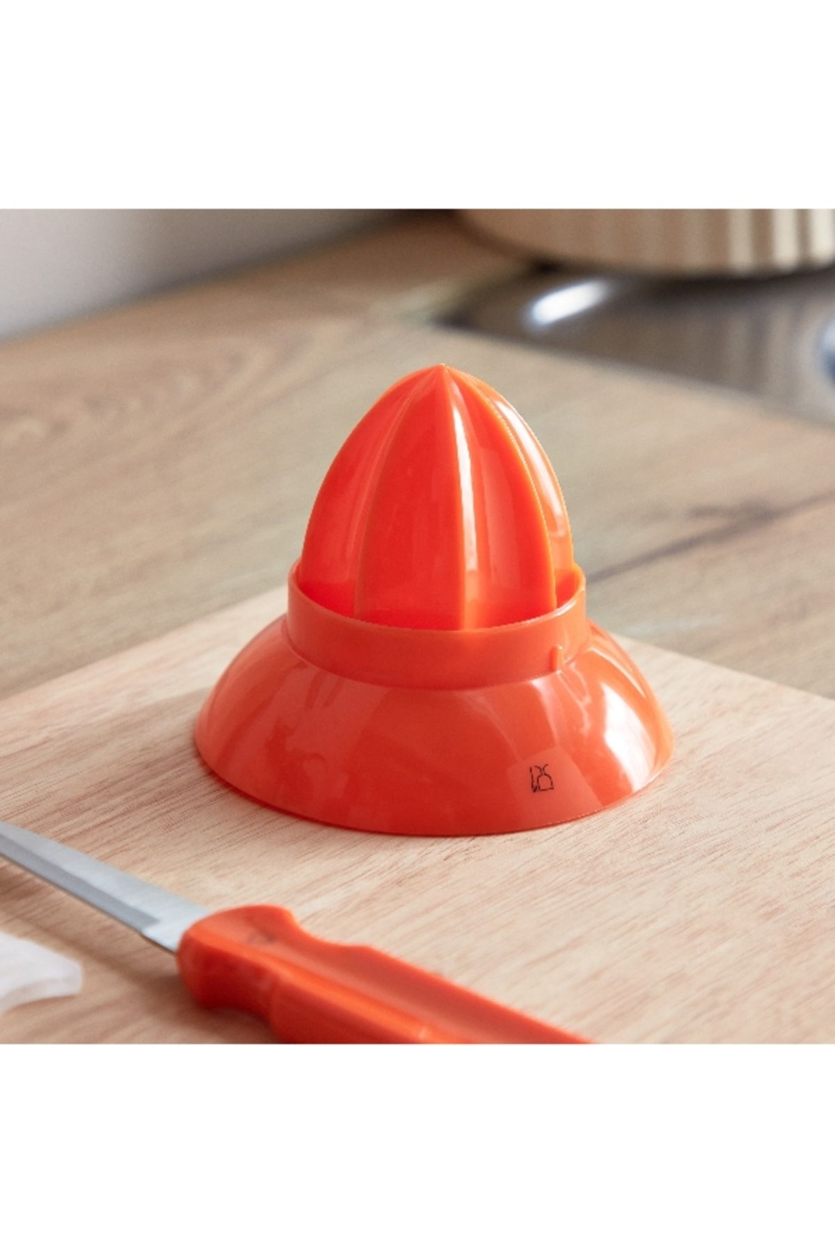 Home Box-Easy Chef Citrus Mix 3-in-1 Gadget Seed Extractor with Knife and Juicer 2