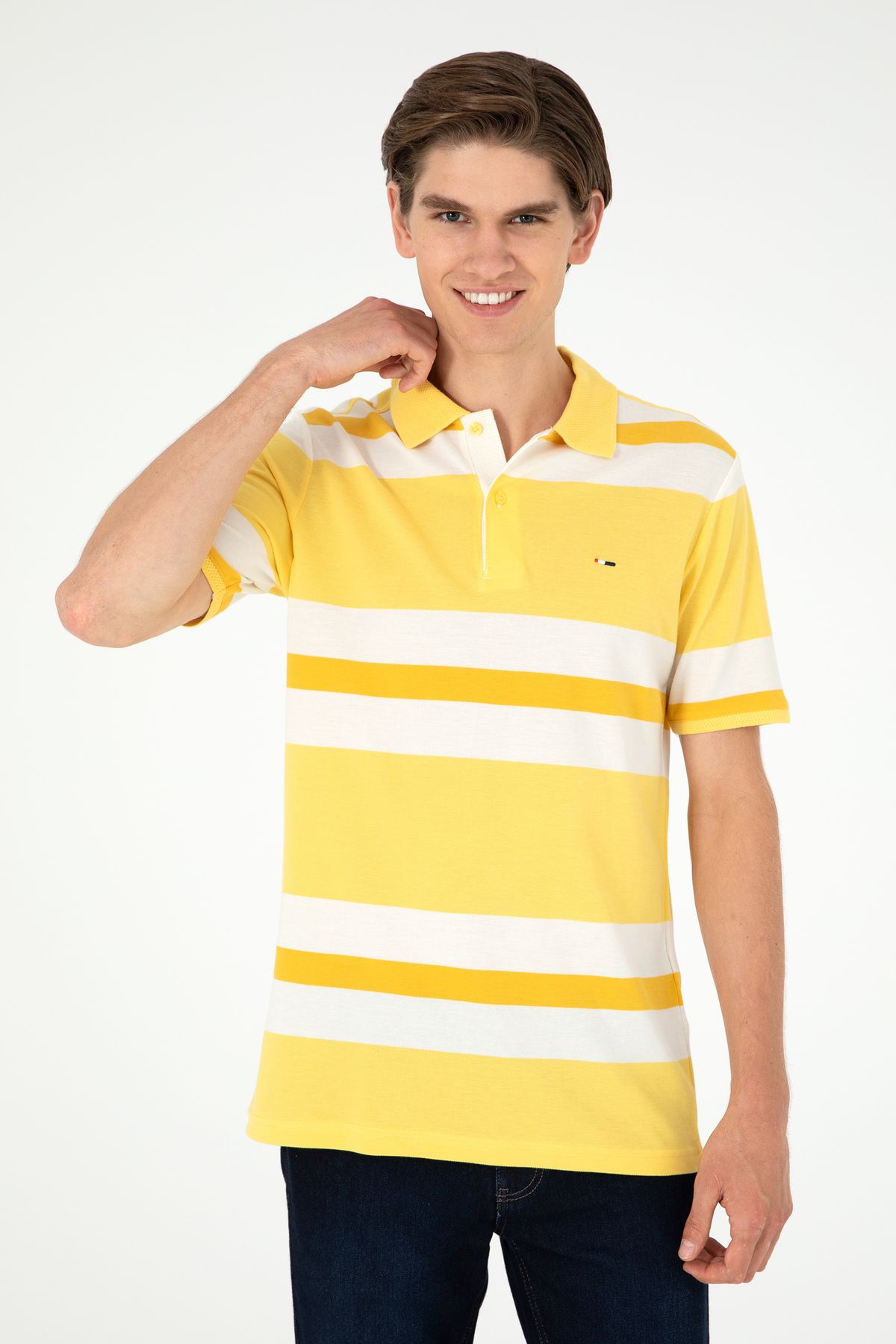 تی شرت یقه پولو زرد مردانه اورجینال U.S. Polo Assn.