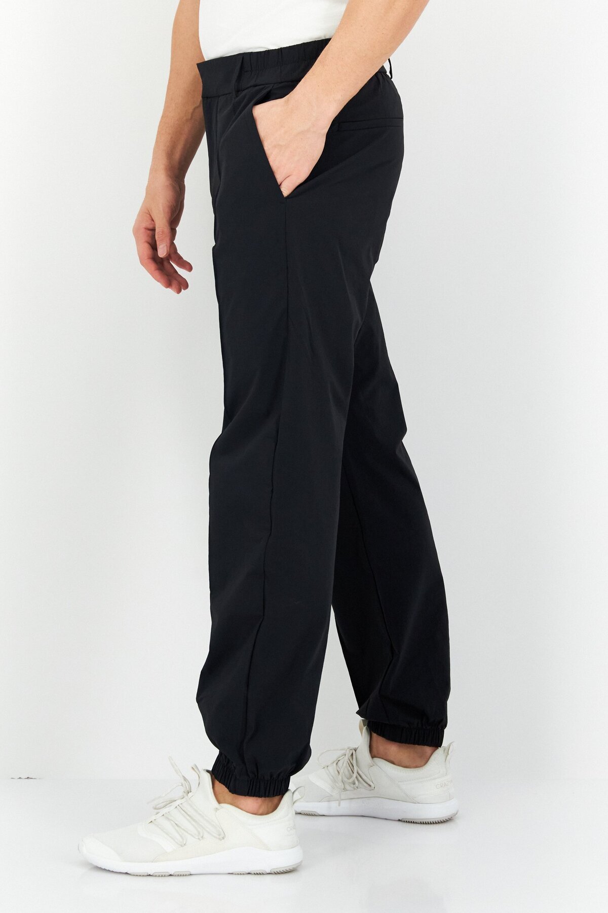 Esprit-Men Regular Fit Solid Jogger Pants, Black 4