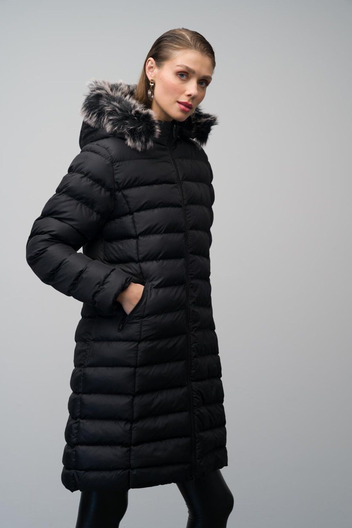 Olcay-Odnímatelný kabát s kapucí Puffer Coat Black 6401 7