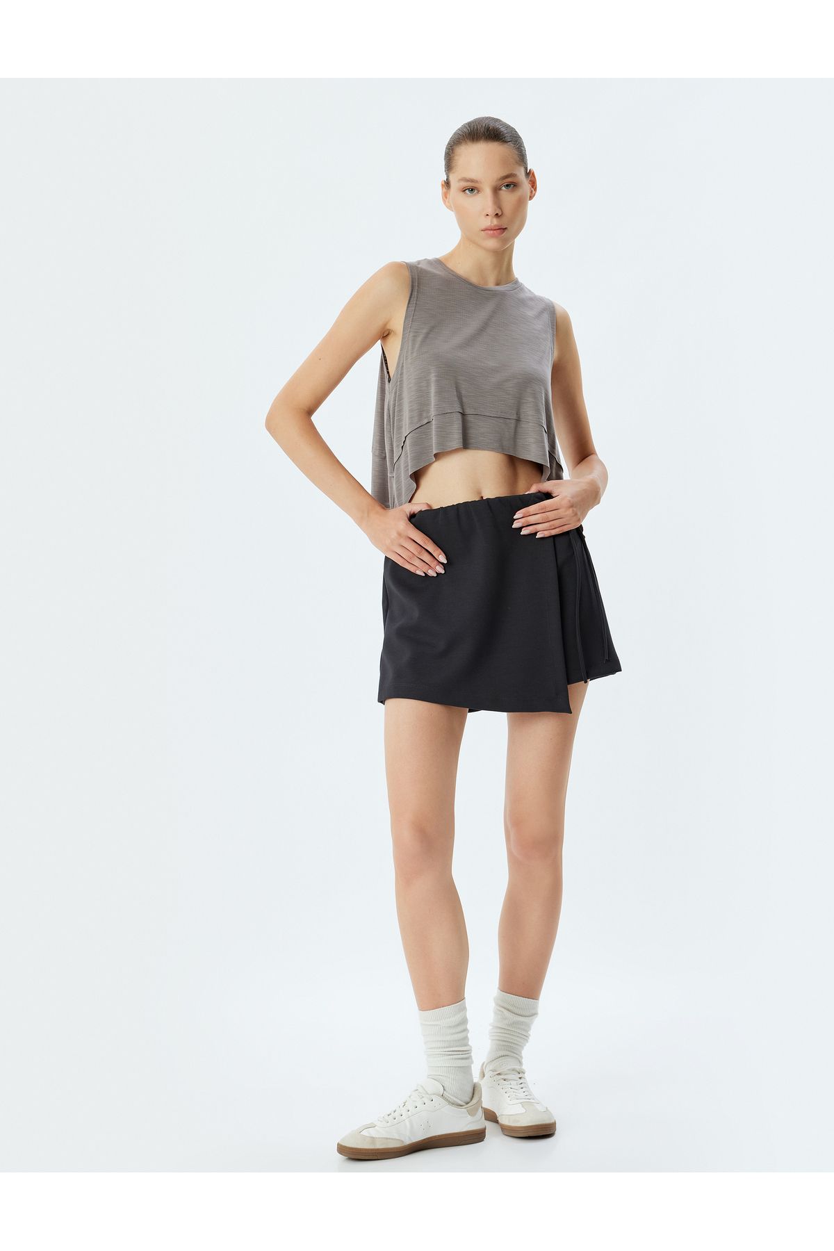 Koton-Αμάνικο Sport Tank Top με λαιμόκοψη - Modal Mix 2