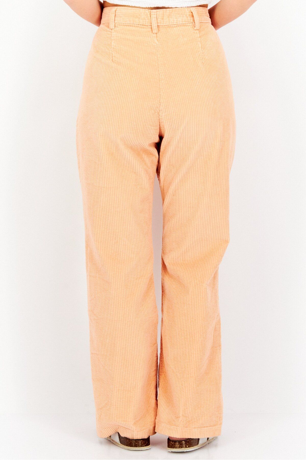Levi's-Women Regular Fit Plain Corduroy Pants, Peach 2