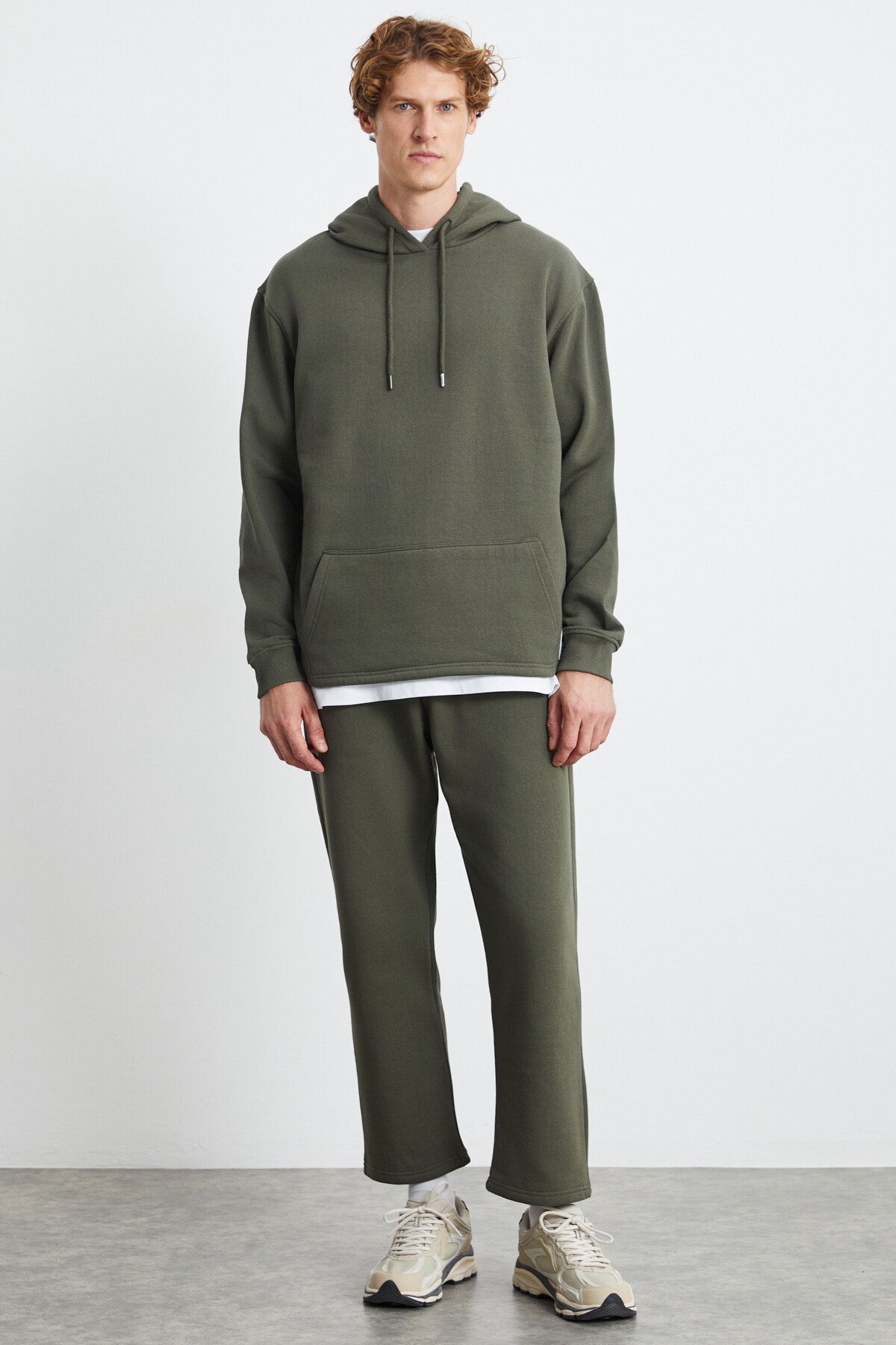 complete the look image