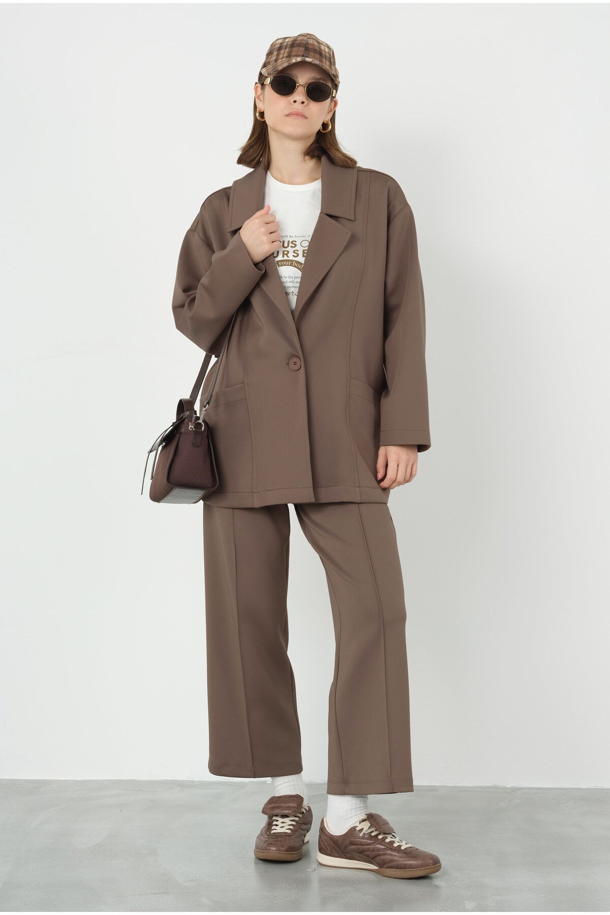 HEQA-Scuba Fabric Hazelnut Shell Patterned Jacket 1