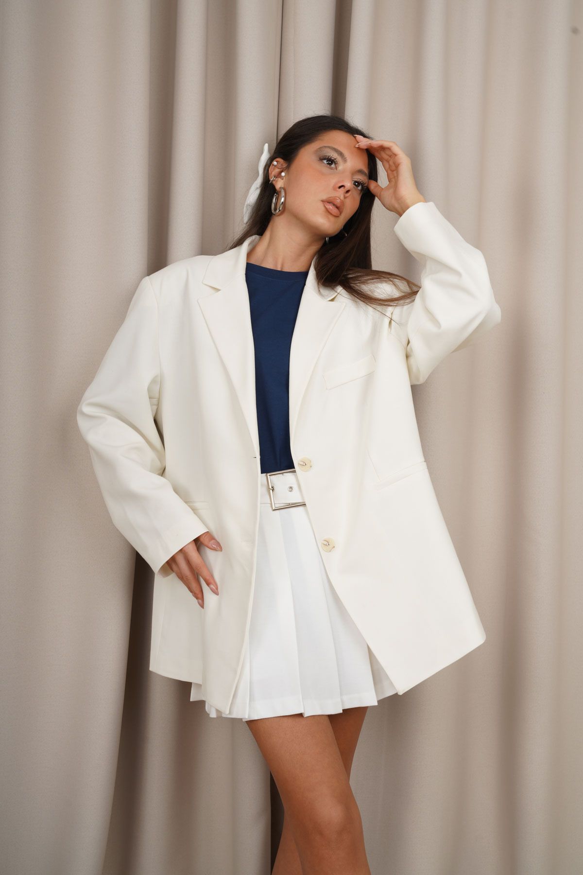 SeninOlsun-White Blazer Jacket 1