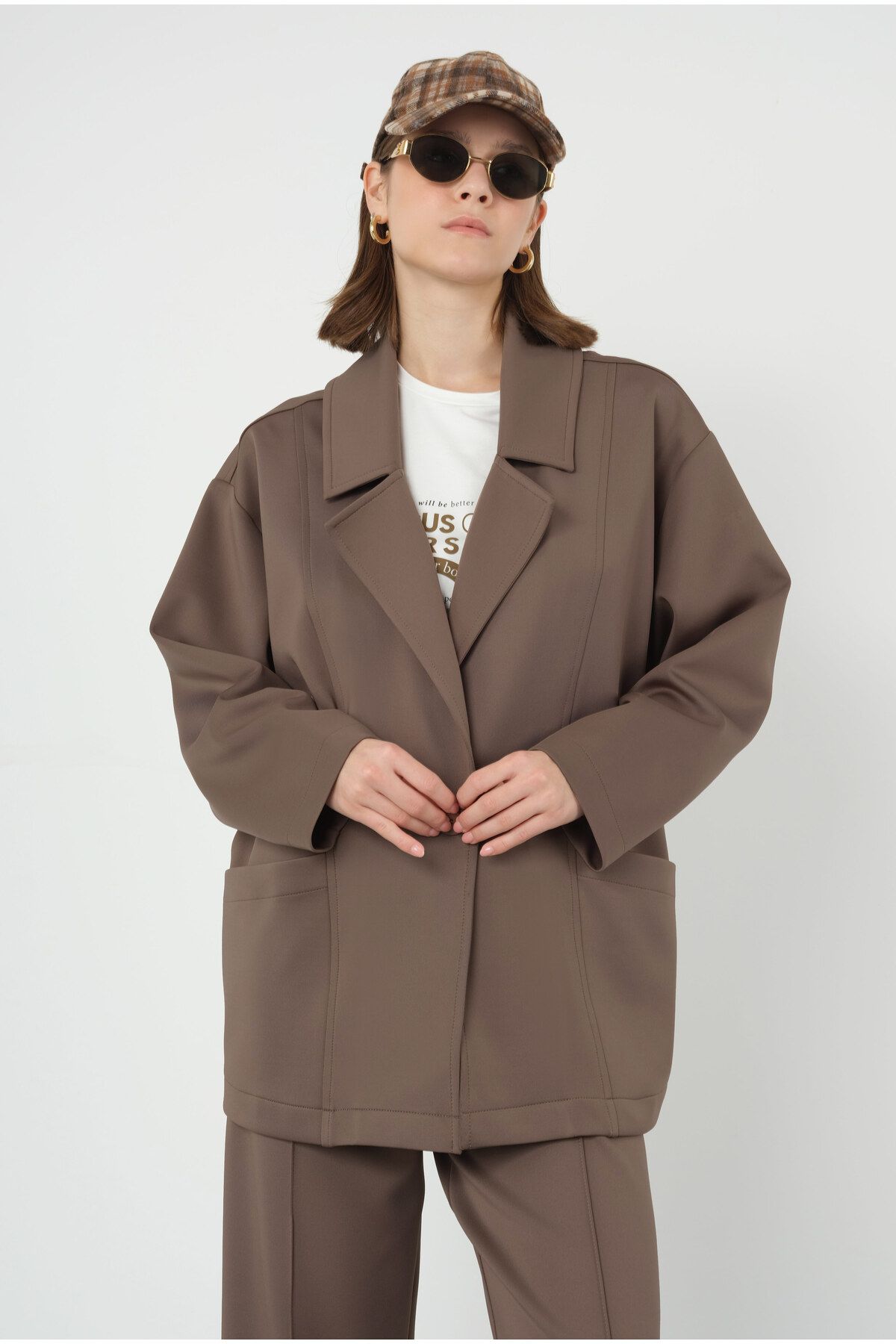 HEQA-Scuba Fabric Hazelnut Shell Patterned Jacket 7
