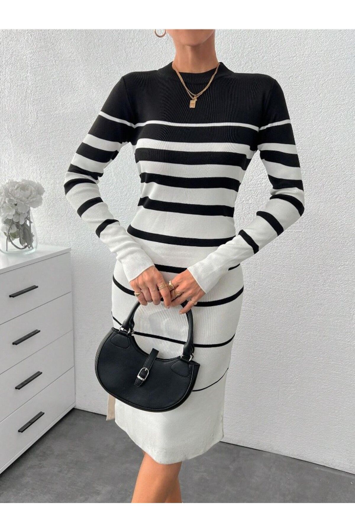 https://cdn.dsmcdn.com/ty1576/prod/QC/20241003/11/5cd78681-b823-3f0d-854b-397a0010347b/1_org_zoom.jpg