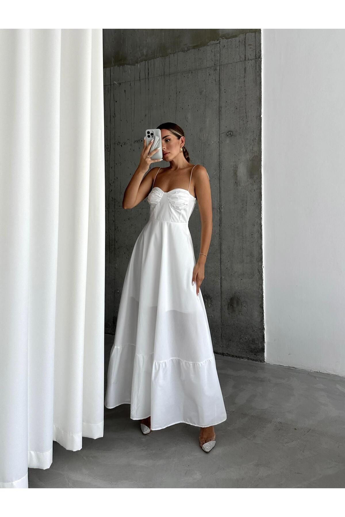 mydukkan.co-Veronica White Maxi Dress 3