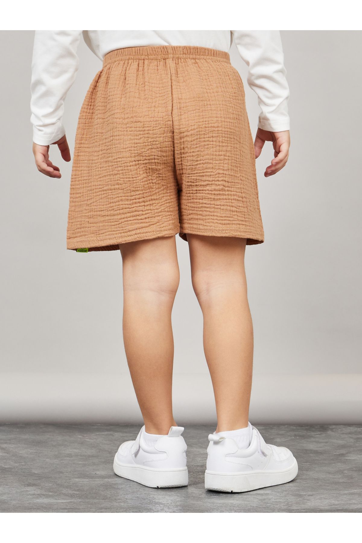 Styli-Textured Patch Detail Short 4