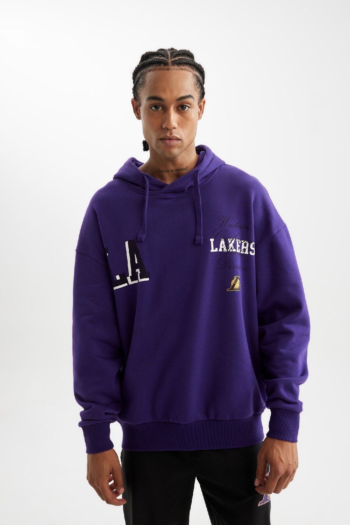 DeFacto-Bluza z kapturem Los Angeles Lakers NBA Oversize z nadrukiem na plecach - D0671Ax24Au 3