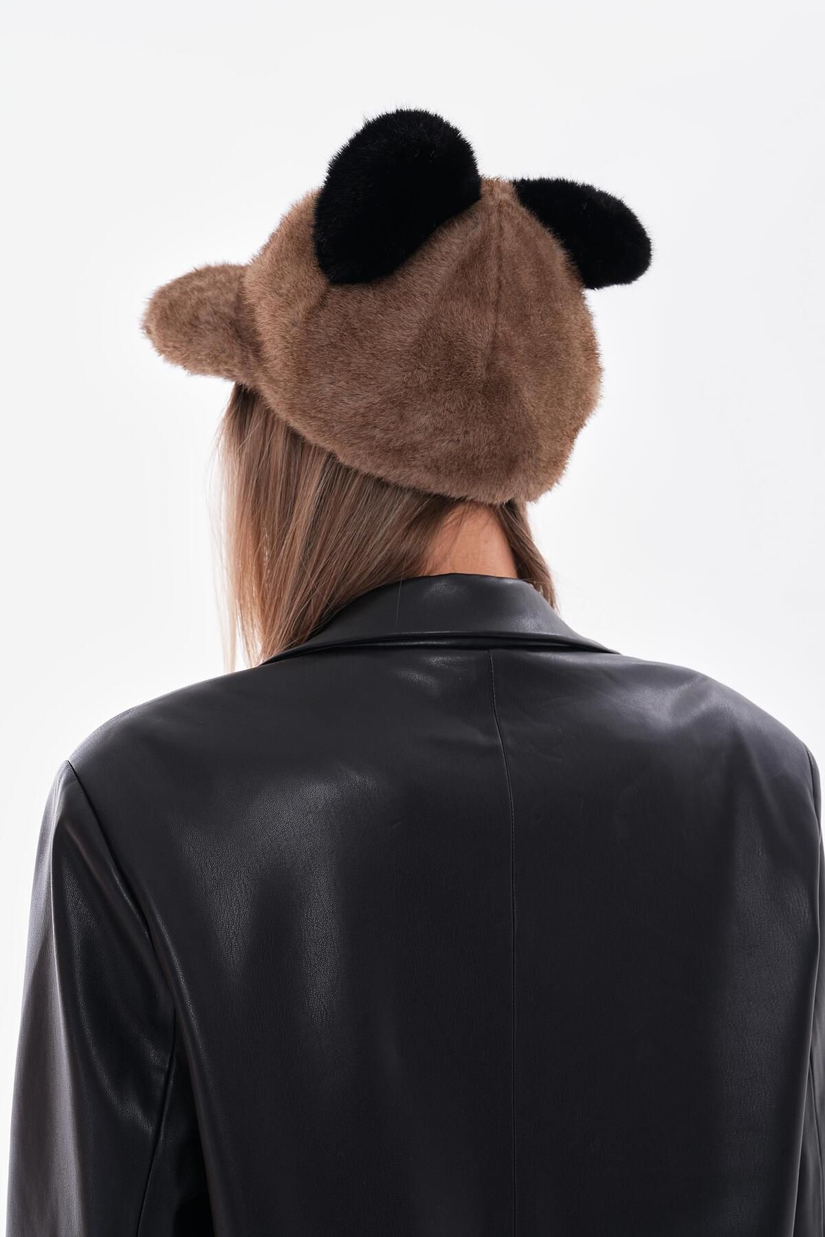 Axesoire-14666 Mink Plush Cap with Rabbit Headphones 5