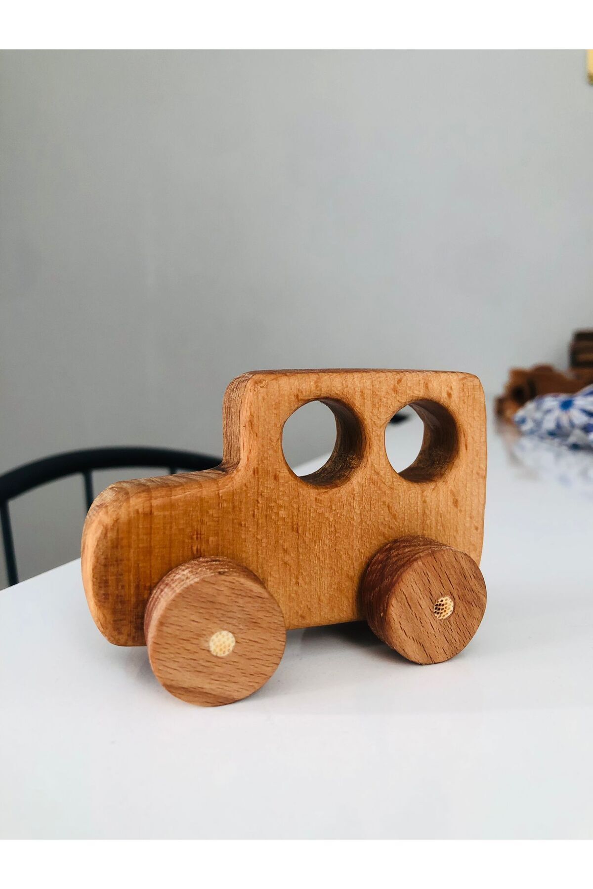 ONTİC DOĞAL YAPIM OYUNCAK-Montessori Wooden Car Model 2