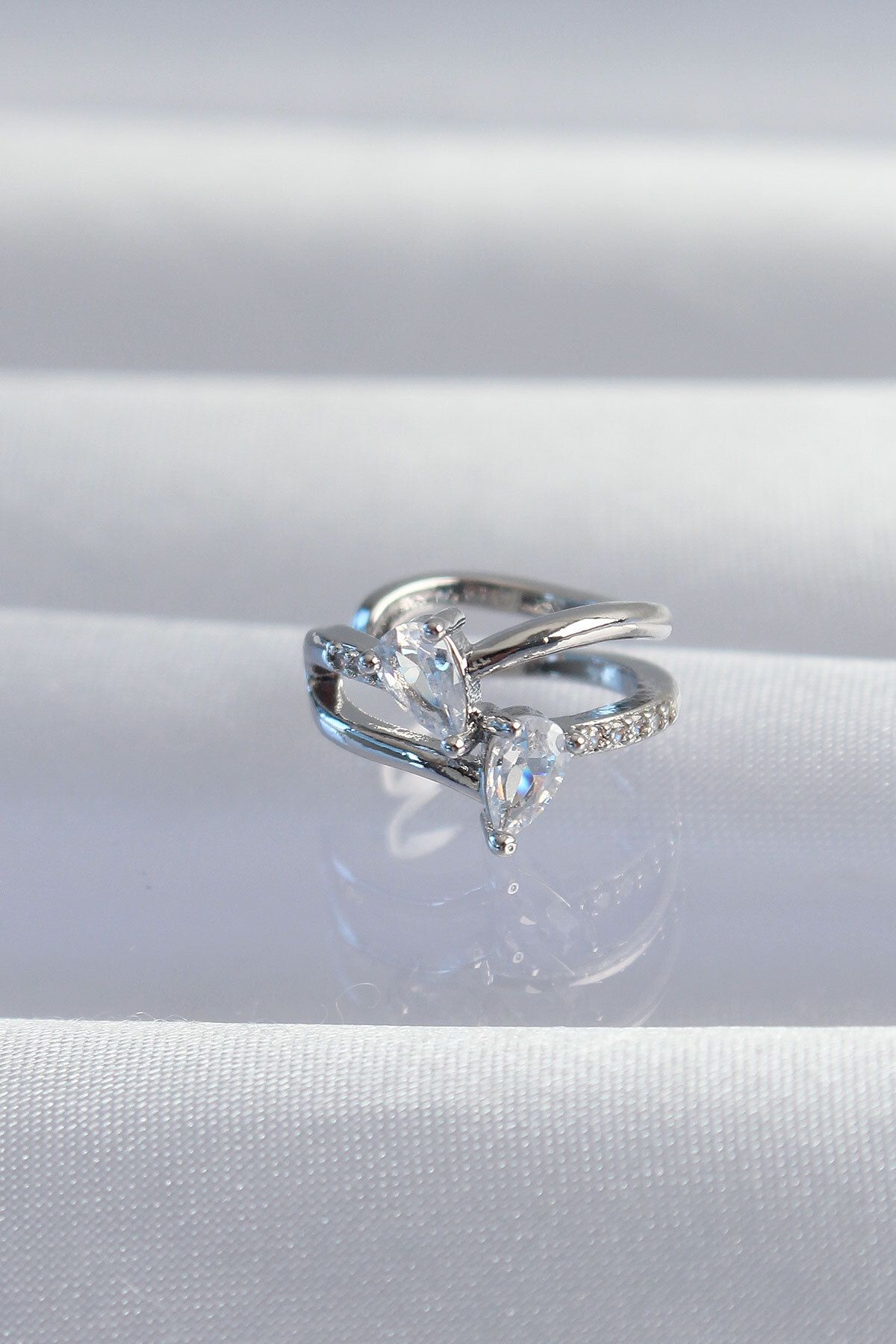 FUDER Pirinç Gümüş Renk Zirkon Taşlı Damla Earcuff Küpe